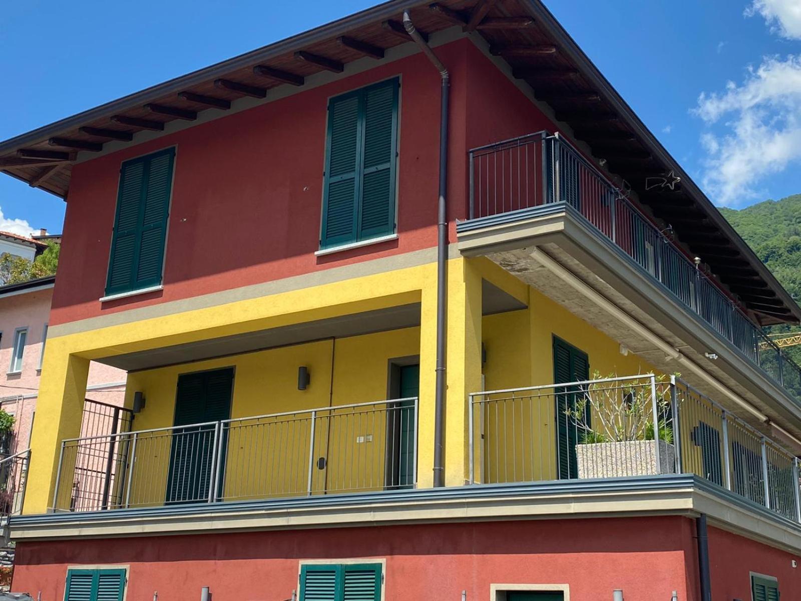 The Duplex - Big Apartment With Terraces Argegno Exterior photo
